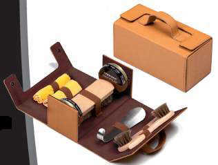 Tarrago Light Brown Shoe Care Travel Kit TCV1400