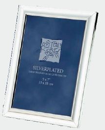 R9395 Silver Plated Plain Photoframe 8 x 10 - Engravable & Gifts/Picture Frames