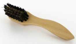 Saphir 16cm Wire Brush for Suede 2610 - SAPHIR Shoe Care/Brushes