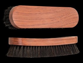 La Cordonnerie Anglaise Medium Shoe Brush 18cm
