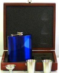 X58151 Blue Gloss Hip Flask Set 6oz in Wood Box - Engravable & Gifts/Flasks