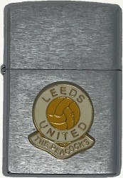 Zippo Leeds United Badge Lighter