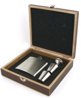 .......57120 6oz Stain Less Steel Flask in Wooden Display Box - Engravable & Gifts/Flasks