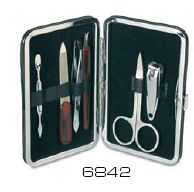 6842 6 Piece Manicure Set - Leather Goods & Bags/Wallets & Small Leather Goods